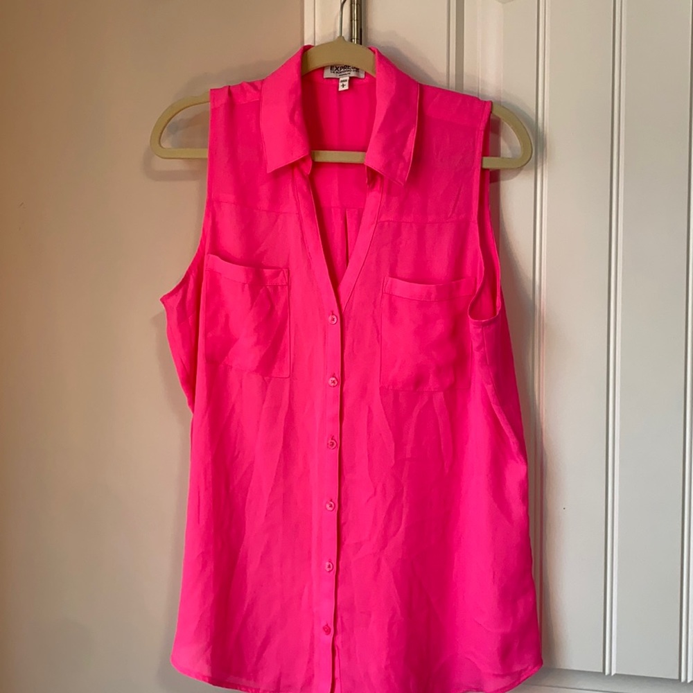 Sleeveless Two Pocket Portofino Shirt